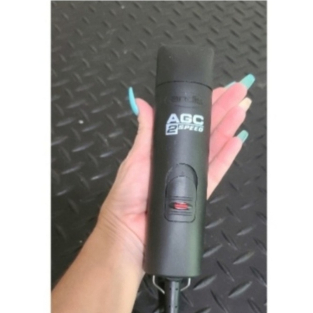 Andis  AGC 2 speed Pet Clippers